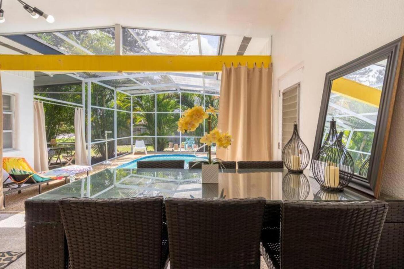 Fantastic Island House 1 Mile To The Beach With Heated Pool Sarasota Luaran gambar